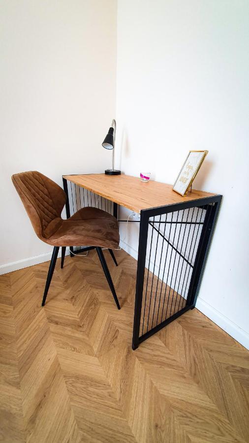SMARAGD Apartman Gyor Bagian luar foto